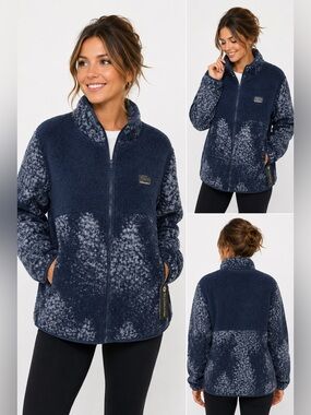 Free Nature Sherpa Fleece Jacket Medium NWT Blue Full Zip Cozy Outdoor Pullover